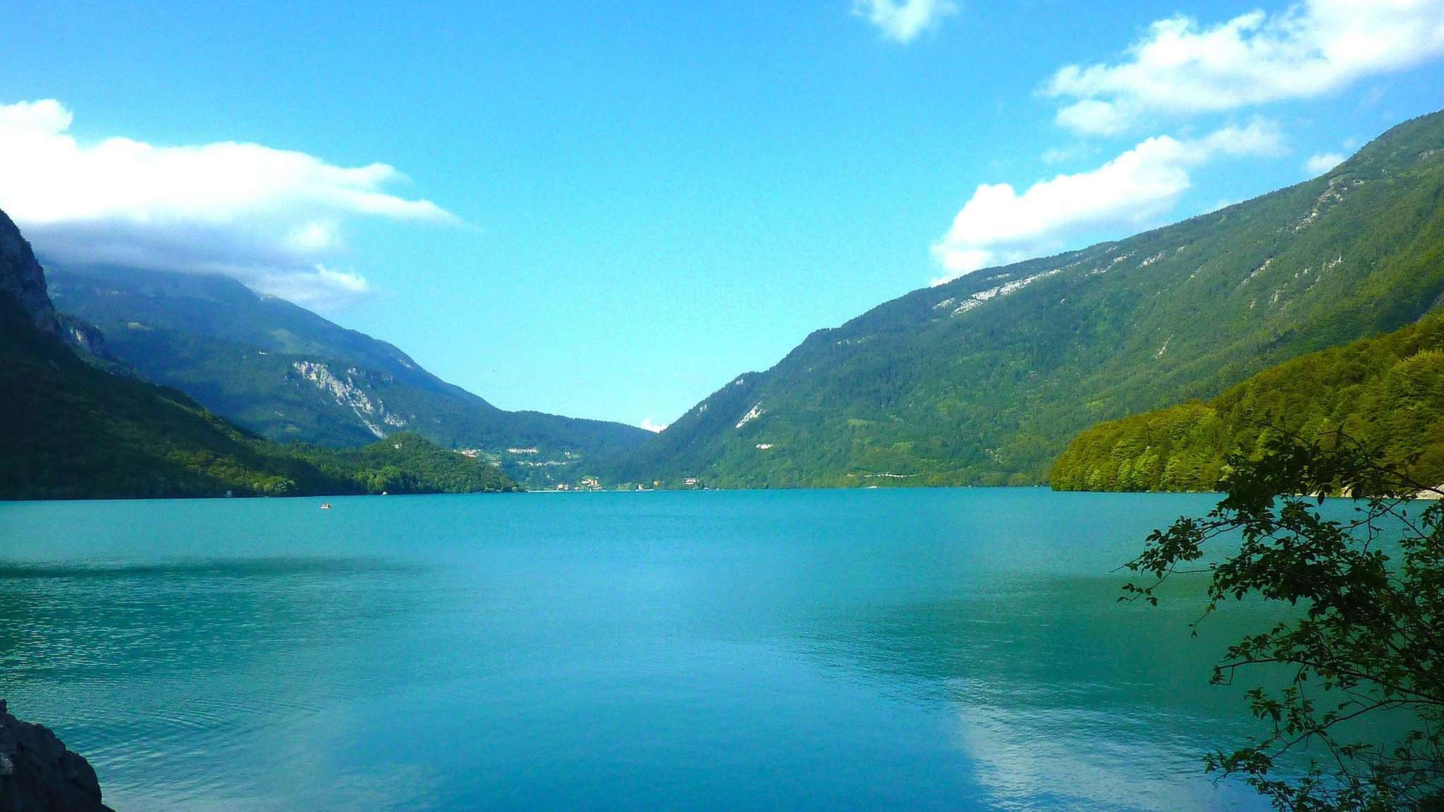 molveno-lake-77248_1920