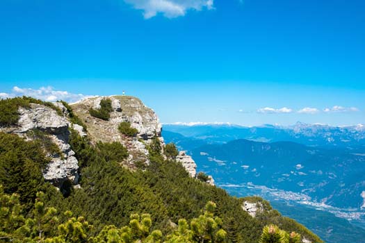Tramin Mendelpass Roen schwarzer Kopf 